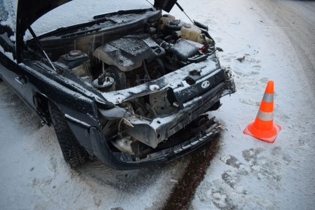 В Ухте столкнулись 4 авто